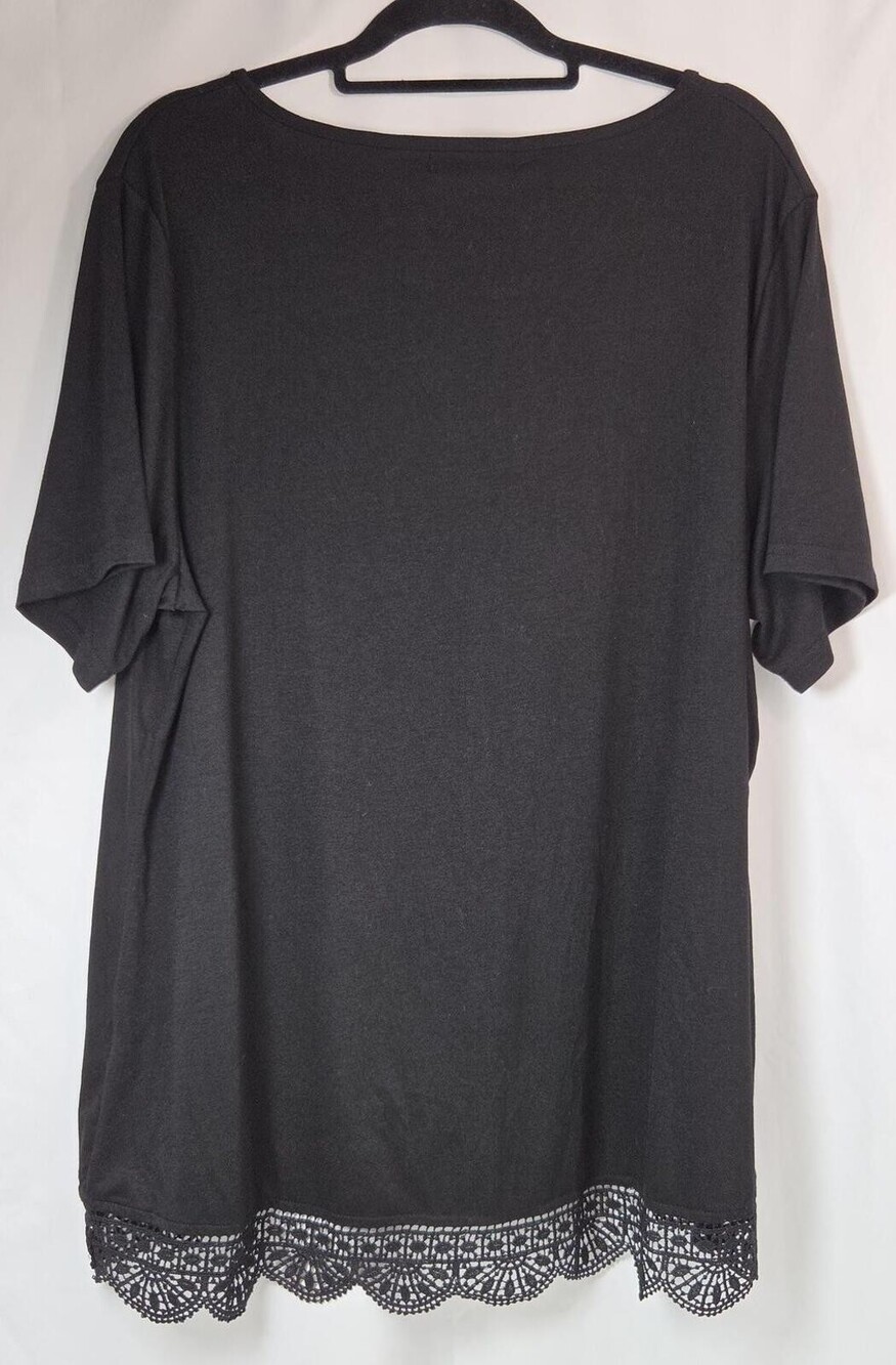 WellSize Black Plus Size 2XL Top with Lace Hem